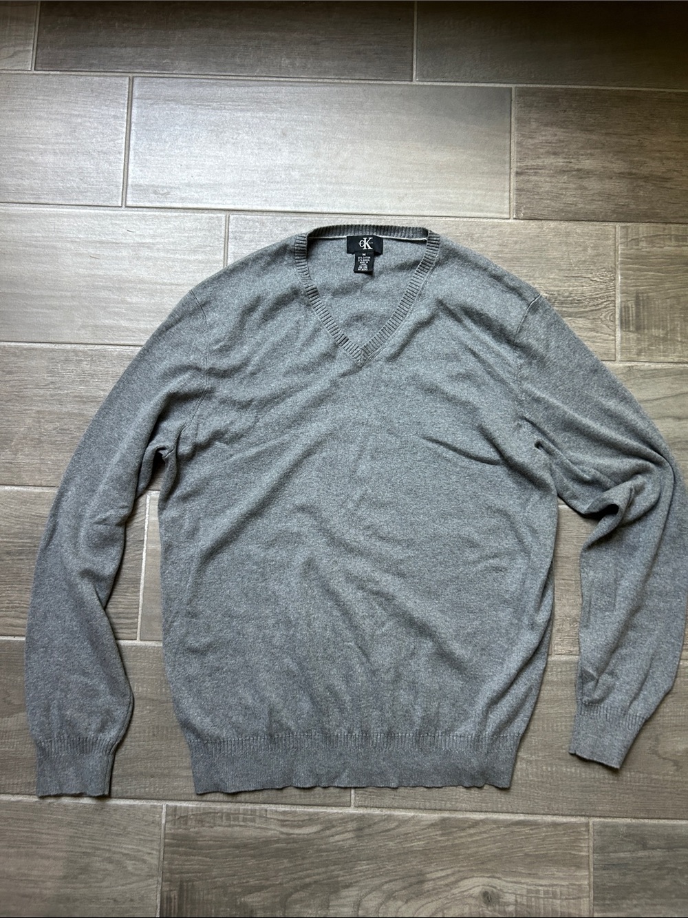 Calvin Klein Men's V-Neck Sweater in Heather Gray